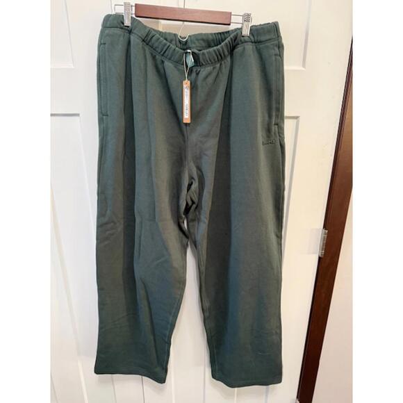 SKIMS straight leg sweatpants in Spruce (green) color size 2X NWT - Picture 2 of 6